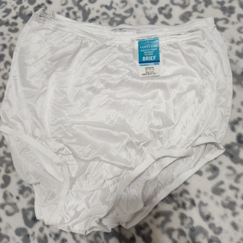 Vanity Fair Panties Size 5 Small White Color Lightweight Brief 3pcs!!